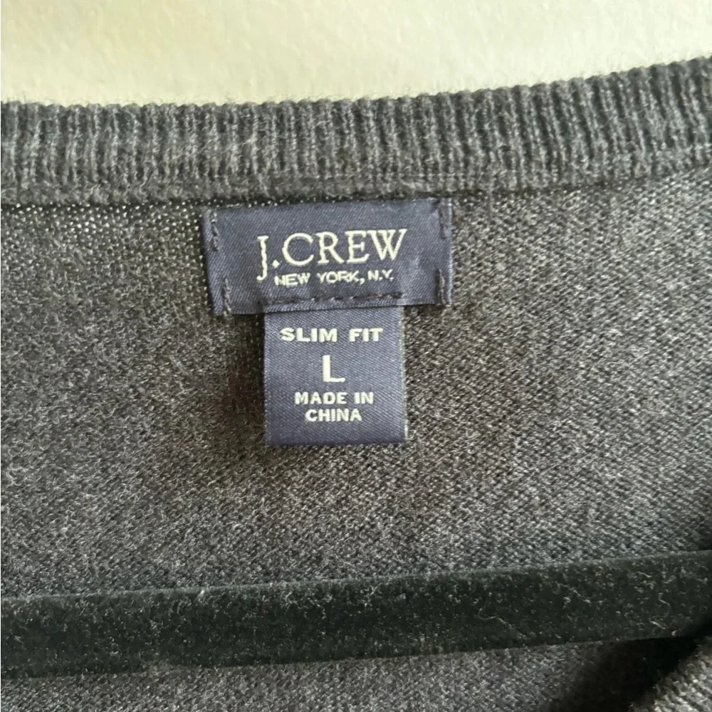 J Crew Cashmere Blend Slim Fit V neck Sweater large workwear‎ holiday minimalist